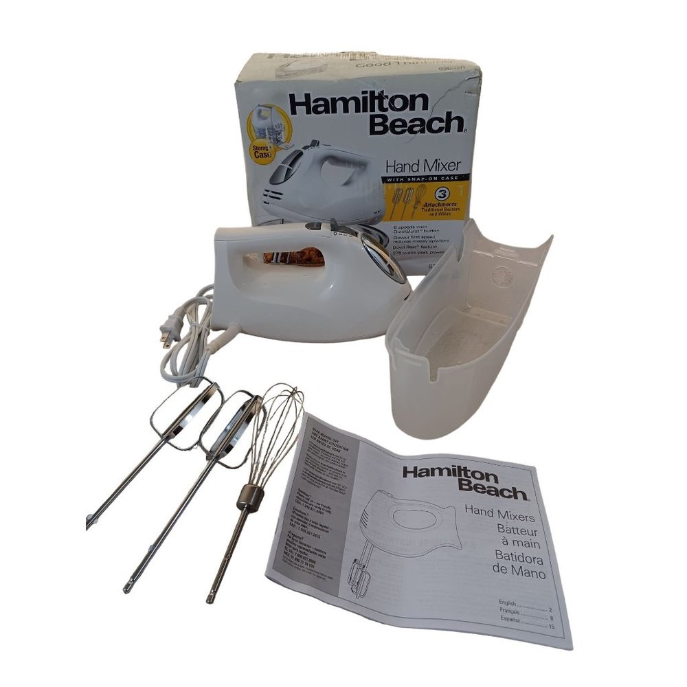 NIB New Hamilton Beach Hand Mixer #62632R w/ Storage Case 6 Speed White